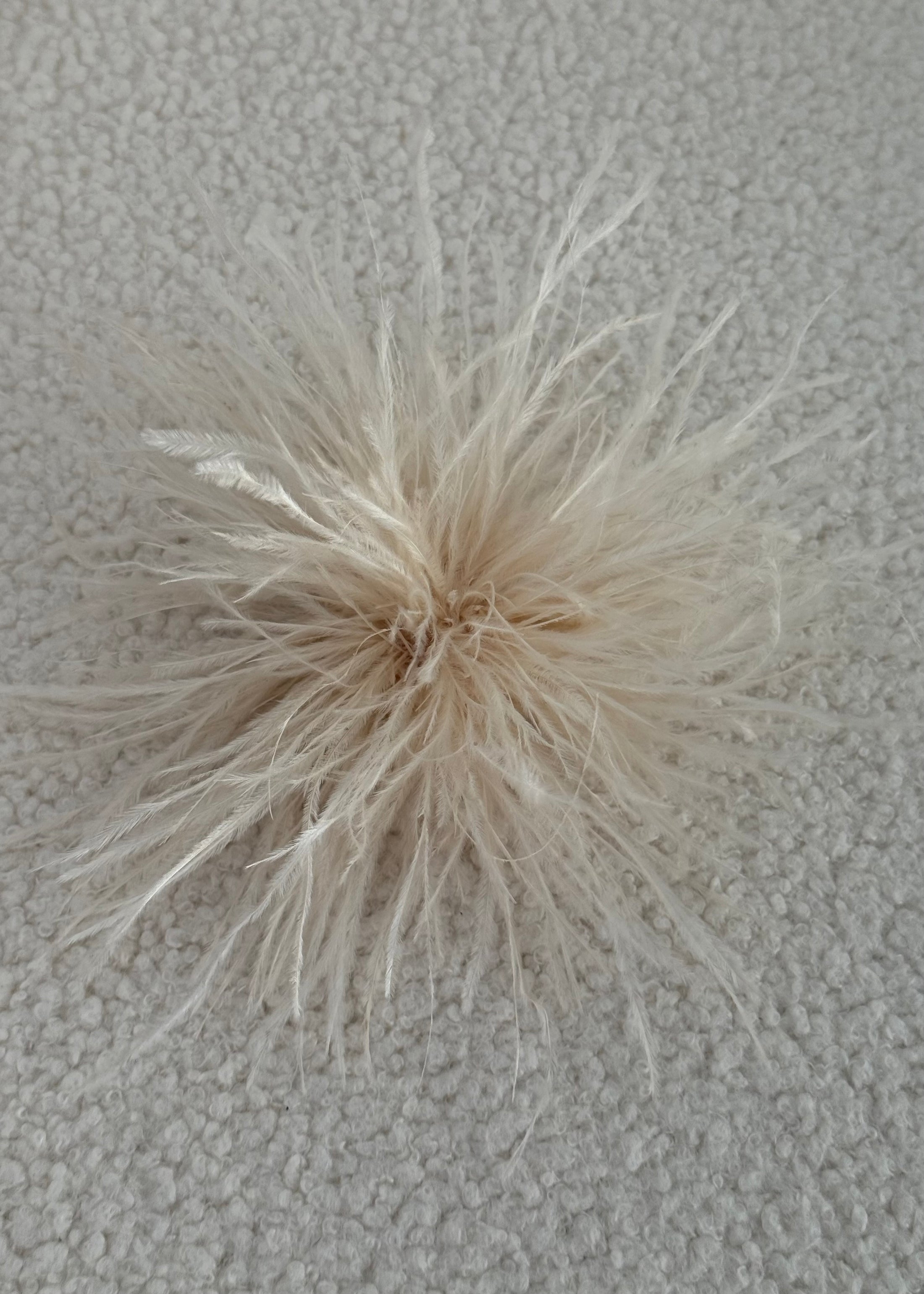 Spilla Feather Bloom