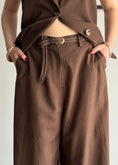 Carica l'immagine nel visualizzatore della galleria, Pantalone palazzo ZAHJR moro
