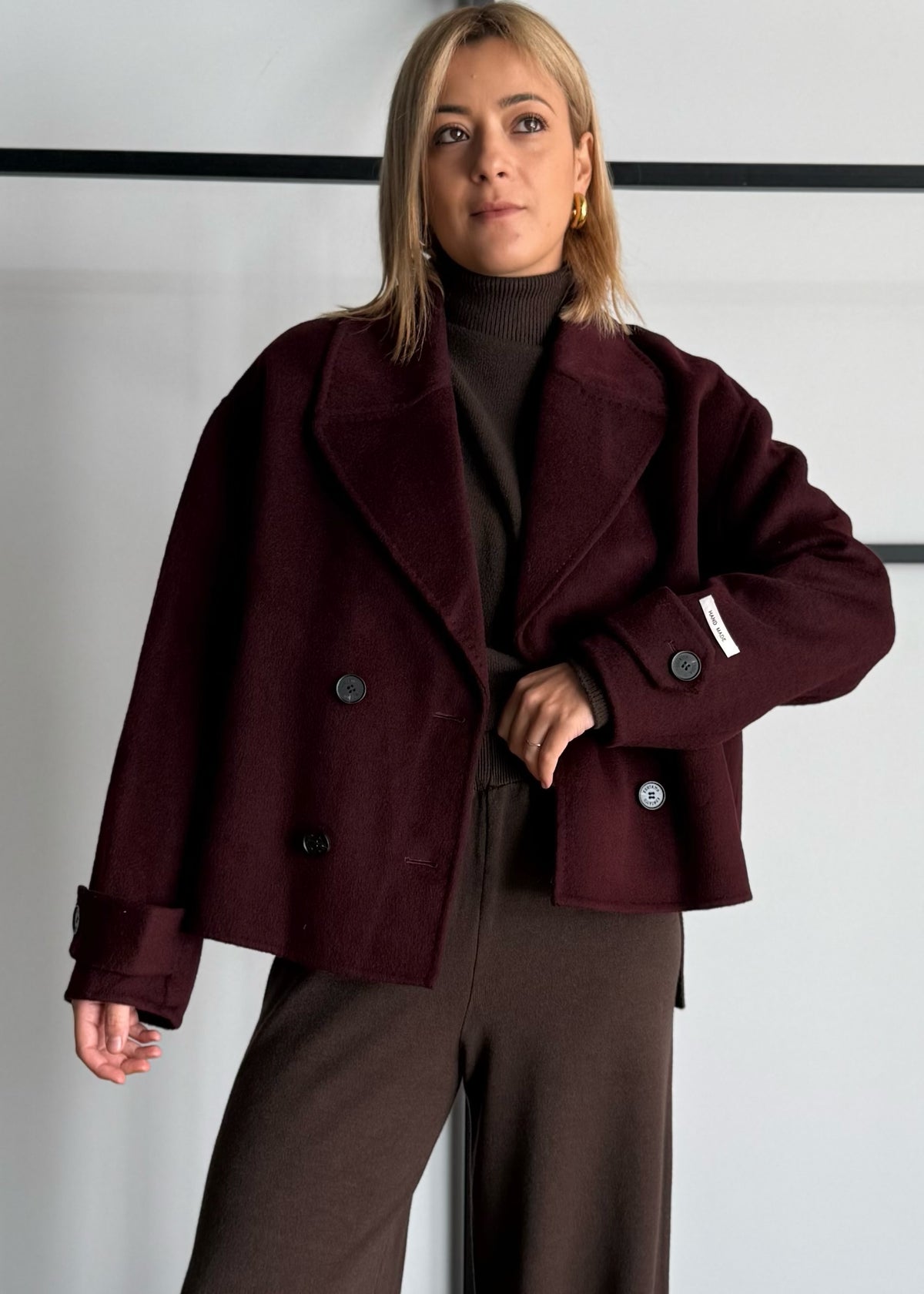 Cappotto corto doppiopetto con maxi revers - KONTATTO