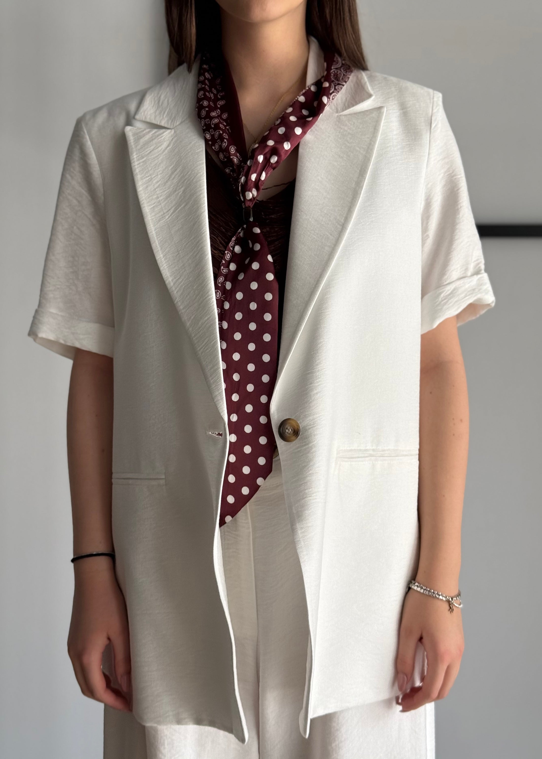 Blazer monopetto ZAHJR bianco con foulard
