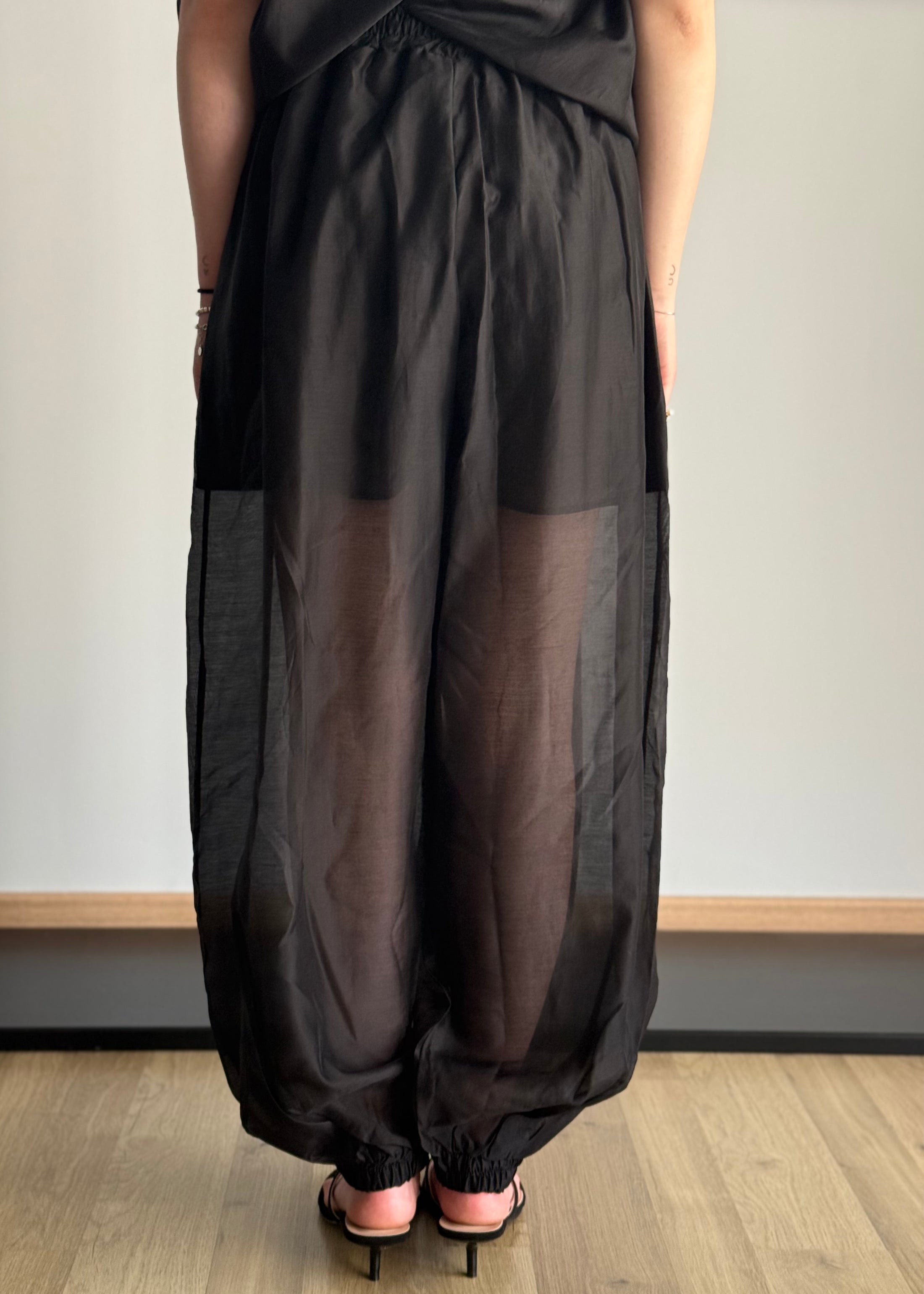 Pantalone balloon trasparente nero