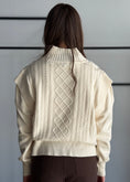 Carica l'immagine nel visualizzatore della galleria, Maglia trecce -ZAHJR
