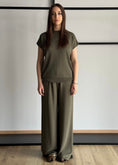 Carica l'immagine nel visualizzatore della galleria, Maglia ZAHJR smanicata
