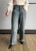 Carica l'immagine nel visualizzatore della galleria, Jeans wide leg con dettagli sfrangiati - PHILIALOFT
