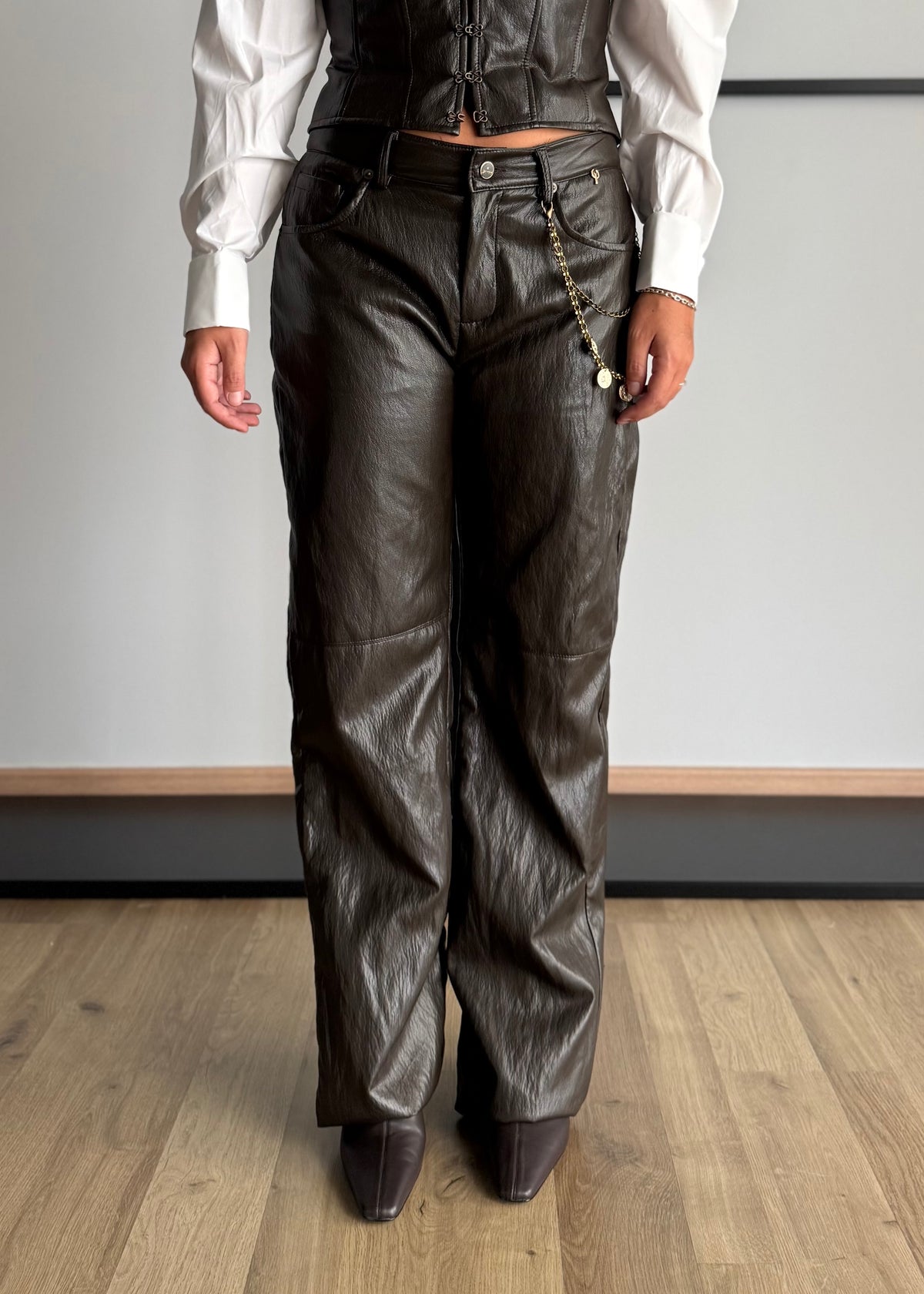 Pantalone wide leg in ecopelle moro - PHILIALOFT