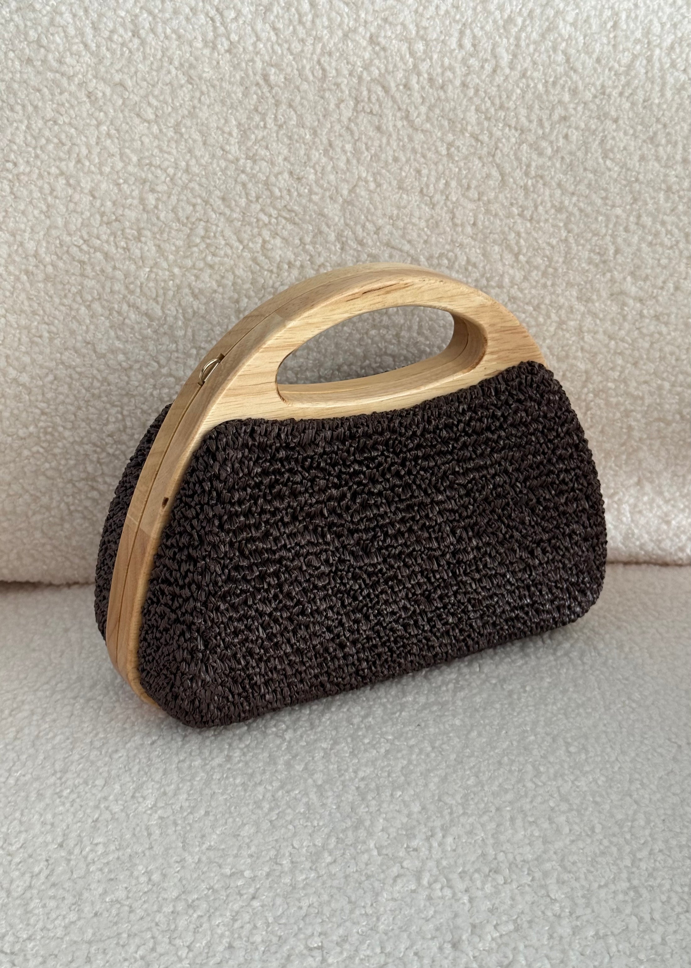 Clutch in rafia moro