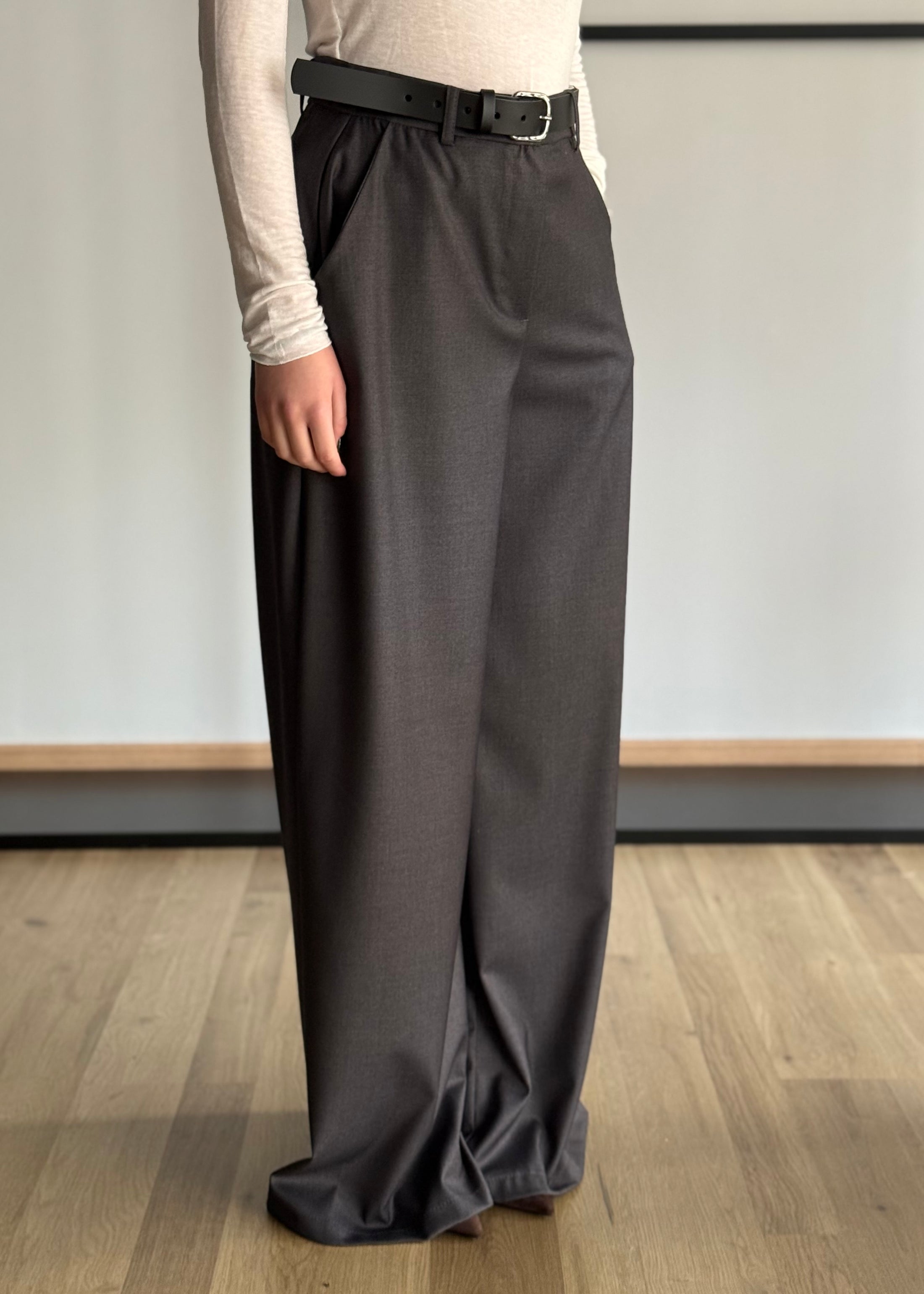 Pantaloni ZAHJR sartoriali