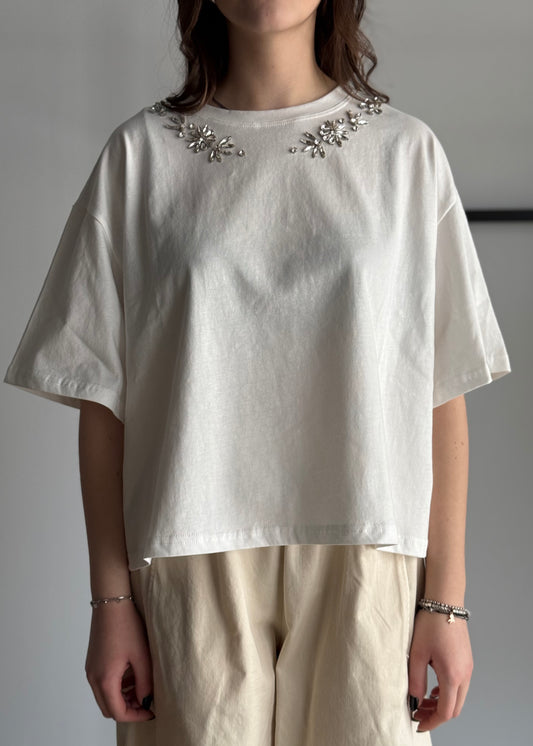 T-shirt ZAHJR con applicazioni gioiello