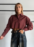 Carica l'immagine nel visualizzatore della galleria, Camicia cropped a quadri con taschino
