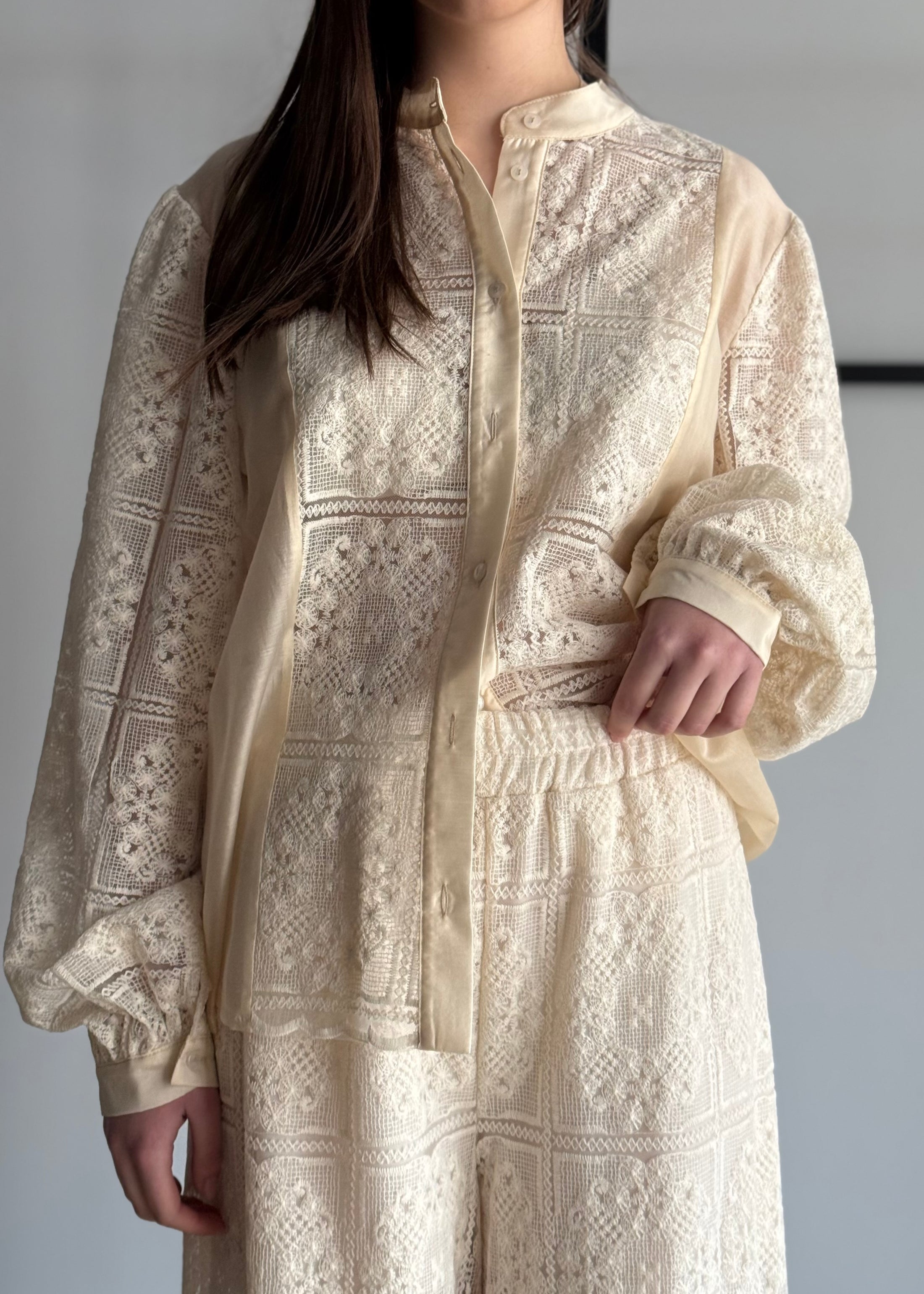 Camicia ZAHJR in pizzo ricamata