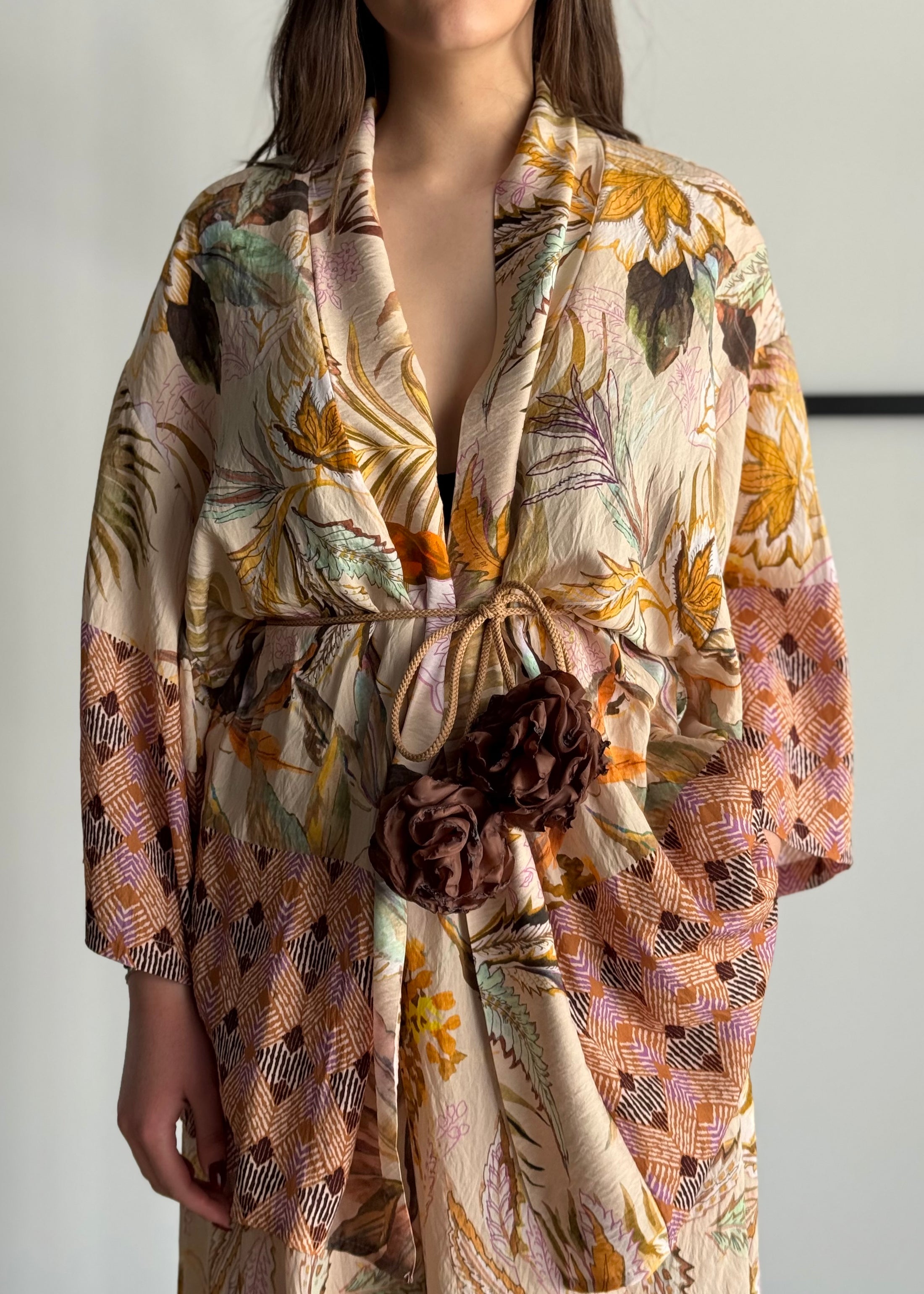 Kimono PHILIALOFT con cintura