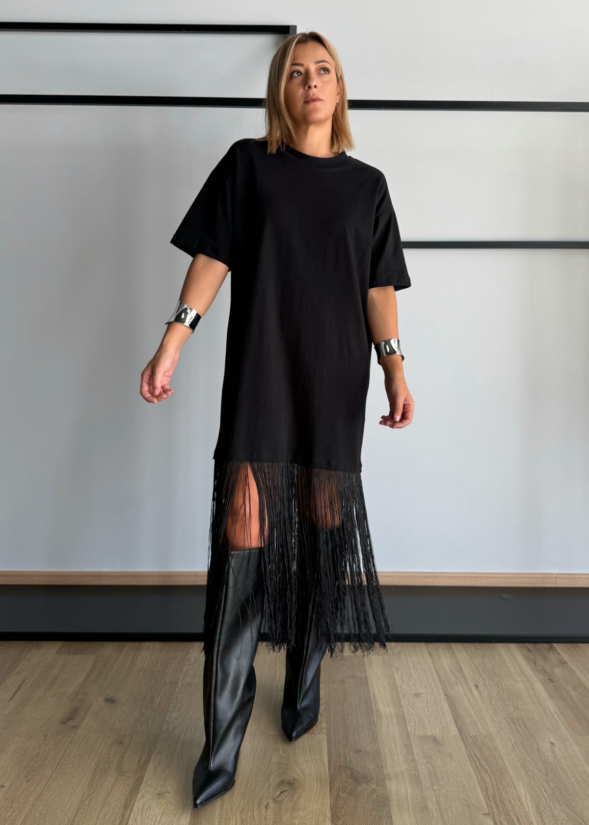 Abito t-shirt con frange - KONTATTO