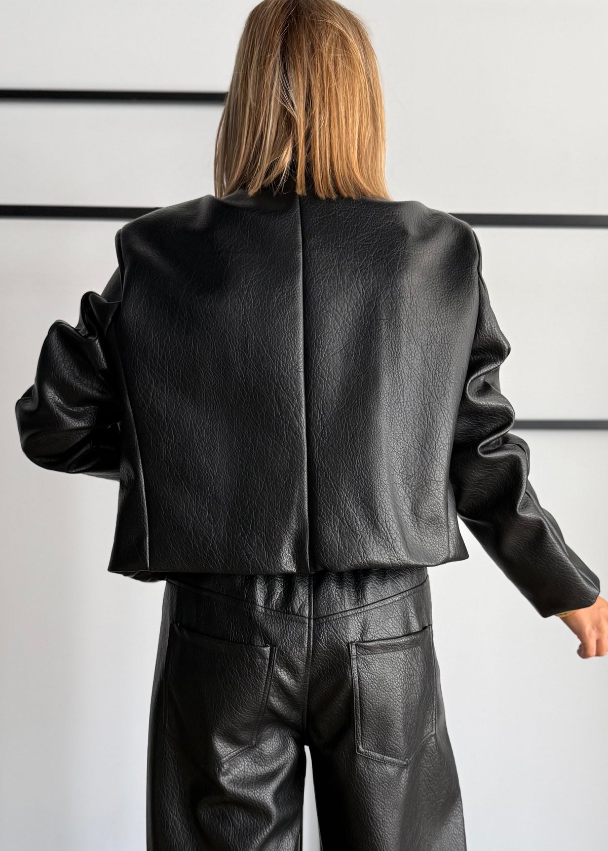 Giacca cropped con chiusura asimmetrica - PHILIALOFT