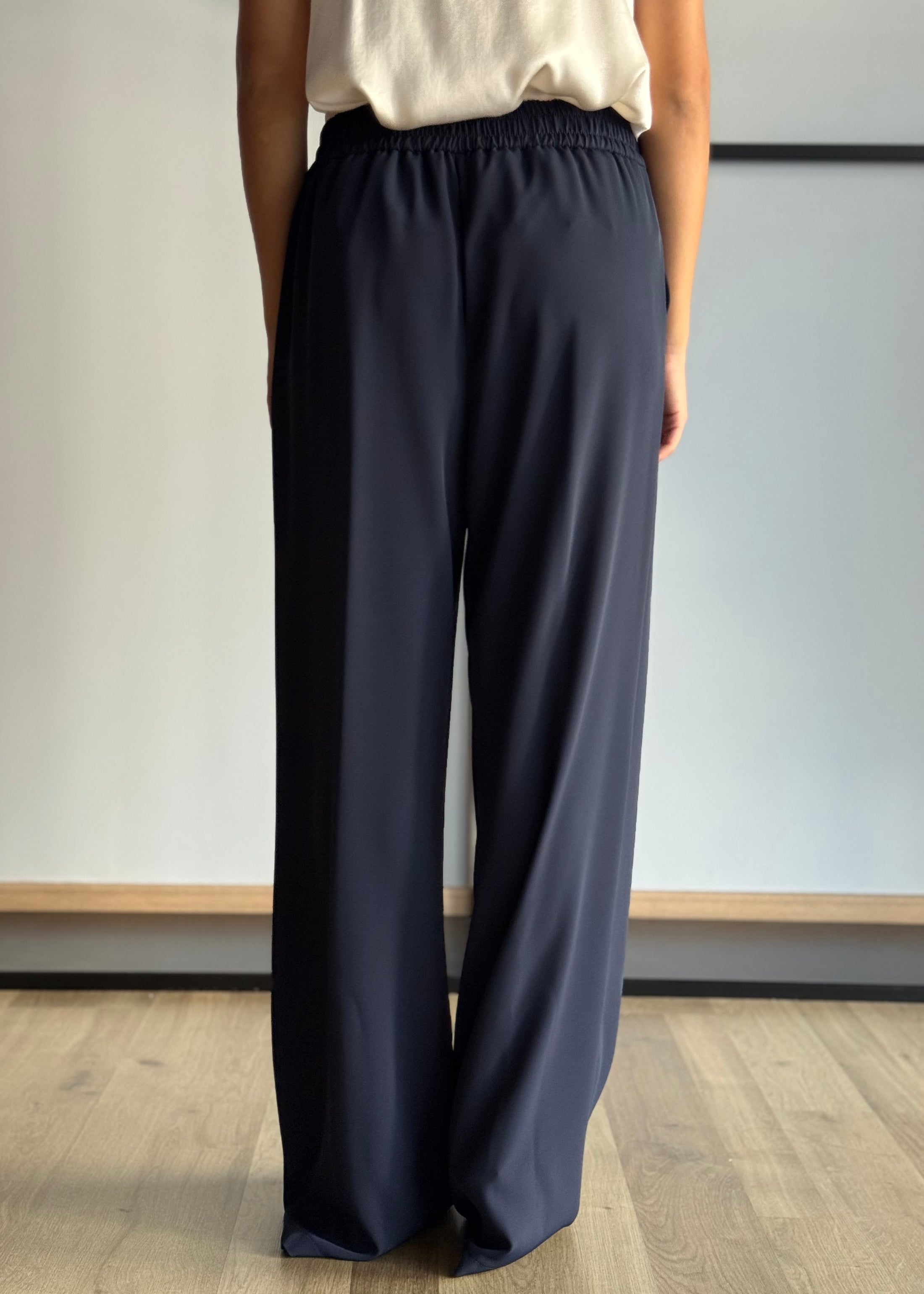 Tailleur giacca e pantalone -KONTATTO