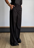 Carica l'immagine nel visualizzatore della galleria, Pantalone nero sartoriale - ZAHJR
