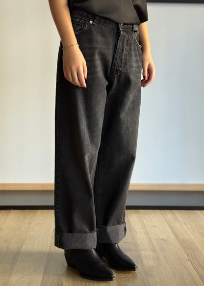 Jeans cropped neri a gamba dritta con orlo vivo -PHILIALOFT